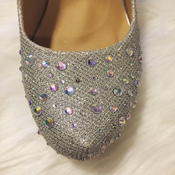 Celeste Rhinestone Pumps 💎 - Picture 2 of 7